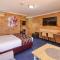 North Parkes Motel
