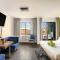 The Seaview Studio by LovelyStay