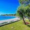 Family & pet friendly apartment IVA