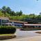 Birch Knoll Motel