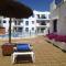 28 Mikonos Playa in Puerto de la Duquesa 2 bed 2 bath apartment ideally located to the beach & marina - 萨比尼拉城堡