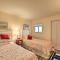 Emerald Isle Condo with Direct Access to Ocean! - Emerald Isle