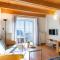 Holiday Home Holiday Hill 46 by Interhome