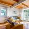 Holiday Home Holiday Hill 38 by Interhome