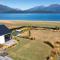 Lake House - Te Anau Holiday Home Lake House - Te Anau Holiday Home