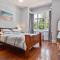 Warwick St Retreat! 3 Bedroom House With Parking