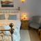 Lakeland Snug