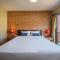 WE Valley Hotel