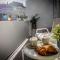 LouLous Central Apartment with cosy balcony