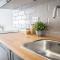 LouLous Central Apartment with cosy balcony