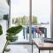Phaedrus Living - Seaside Luxury Flat Harbour 102