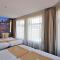 XO Hotel Inner