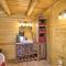 Stunning Mountain Views Livingston Cabin with Deck!