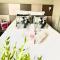 Kyriad Vichy Spa Cinq Mondes photo 11