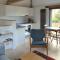 High Cogges Farm Holiday Cottages - The Granary - Witney