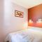Great condo between golf course and beach