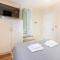 One Bedroom Flat in Bush Hill Park - Enfield