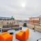Downtown 2BR Apartment near Convention Center apts