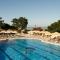 ROBINSON PAMFILYA - All Inclusive