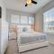 Amazing vacation Townhome at Solterra Resort - 20min from Disney