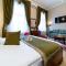 Central Harmony Apartment