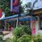 EEs Beach House - Homestay 3 min walk to beach