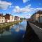 Au 4 le long du canal avec Parking - Dijon