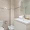 Flateli Cort Reial 10