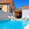 Holiday Home Belmondo