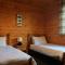 Woodland Pine Lodge