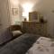 Beautiful riverfront cosy one bedroom apartment