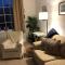 Beautiful riverfront cosy one bedroom apartment
