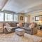 Cozy Rochester Retreat about 3 Mi to Mayo Clinic!
