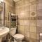Cozy Home in Heart of Tampa with Lanai and Pool!