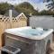Brynteg Glamping