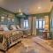 Lakefront Cabin with Proximity to Attractions! - مينوكوا