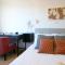 Phaedrus Living Seaside Residence Lighthouse 70