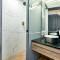 Florek & Florica Room001