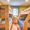 Luxe Updated Home with Grill and Hot Tub 4 Mi to RMNP
