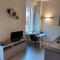 the 6 apartments