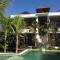 Nike Villas