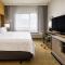 Holiday Inn - Long Island - ISLIP Arpt East by IHG