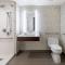 Holiday Inn - Long Island - ISLIP Arpt East by IHG