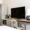 Holiday Inn - Long Island - ISLIP Arpt East by IHG