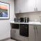 Holiday Inn - Long Island - ISLIP Arpt East by IHG