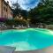 Casolare dei Colli, Panoramic Private Pool, Lavish Interiors and a Gourmet Kitchen