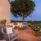 Fattoria Camigliano, Luxury Farmhouse with Pool inside a Wine Estate