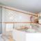 Fattoria Camigliano, Luxury Farmhouse with Pool inside a Wine Estate