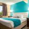 Howard Johnson by Wyndham Waterloo/Cedar Falls