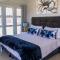 Exclusive Poolside Villa, Humewood